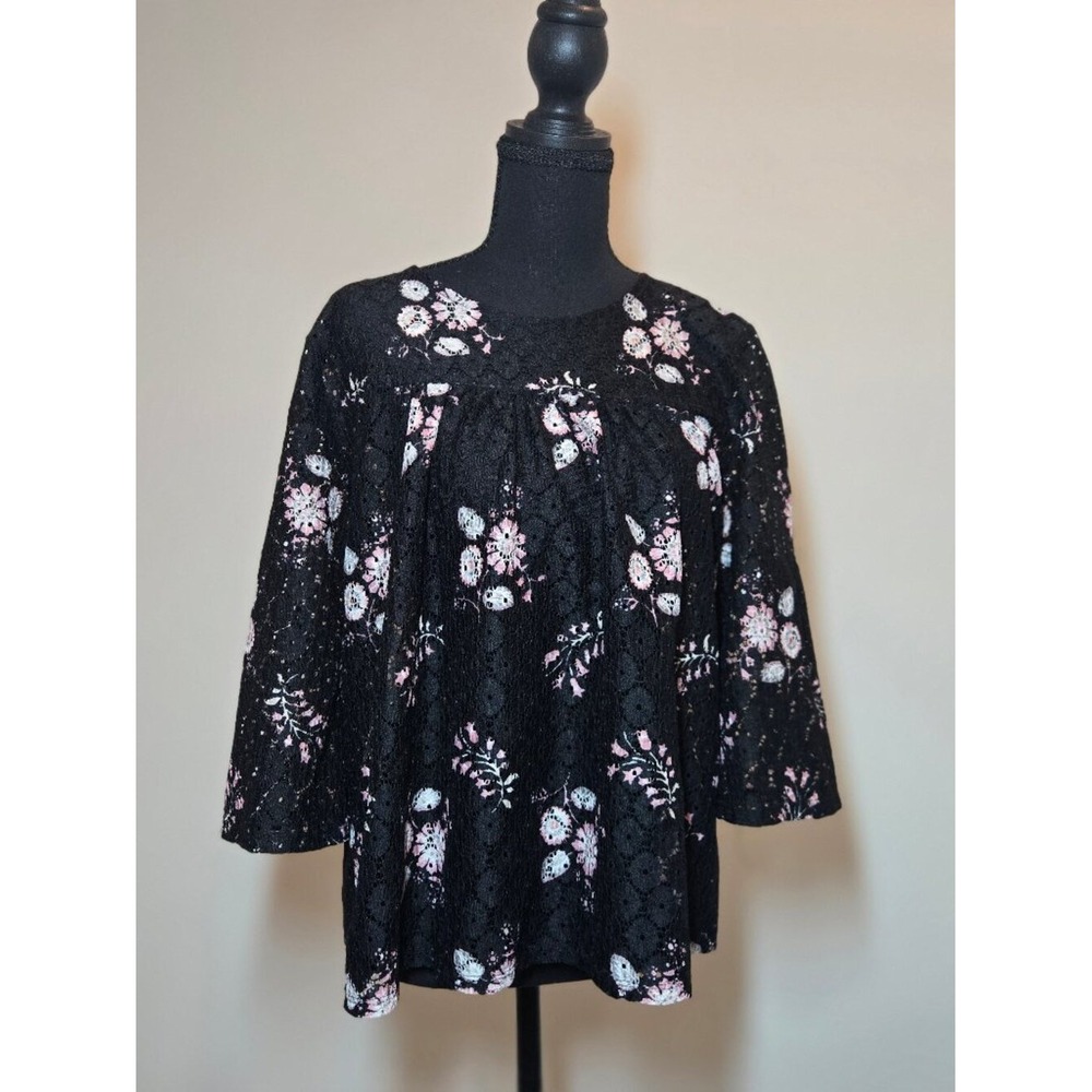 LOFT Lace Blouse Womens Small Black Excellent Floral Babydoll 3/4 Bell Sleeve